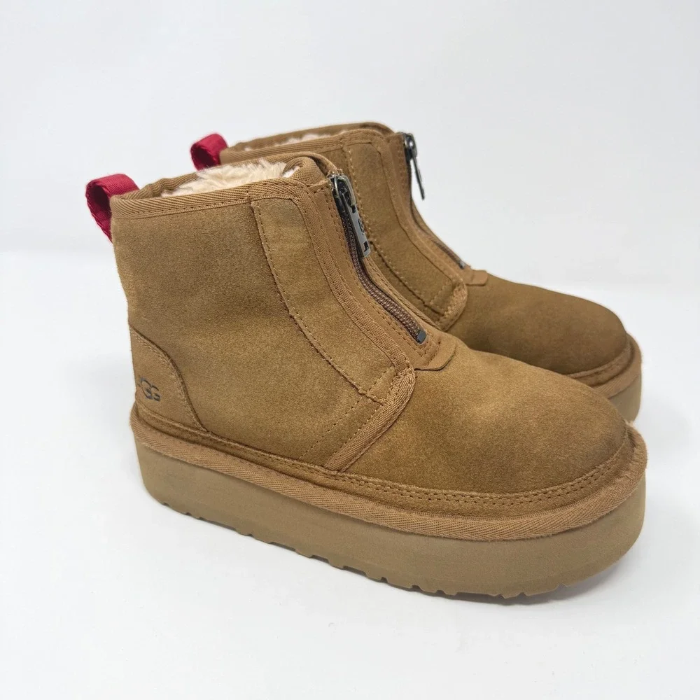 UGG Classic Ultra Mini Platform Zip Chestnut Suede‎ Boots 1153290K Boys Size 2